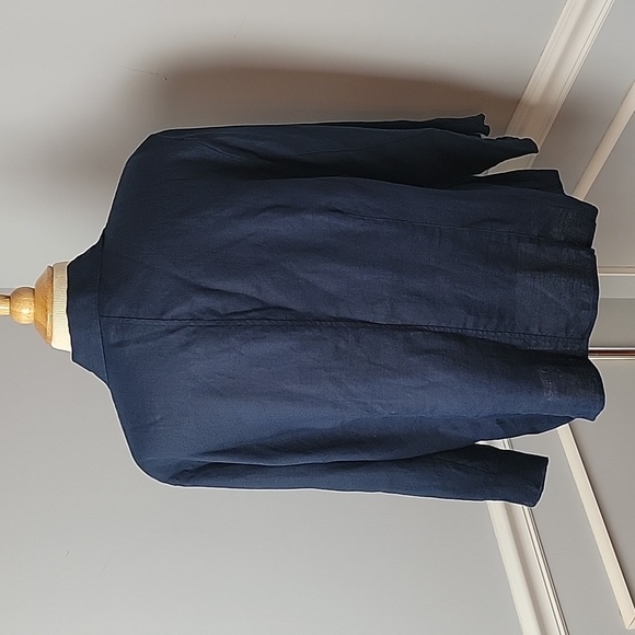 TALBOTS Navy Blue 100% Irish Linen Button Down Patch Pocket Ruffle Cuff Blouse - Picture 3 of 10